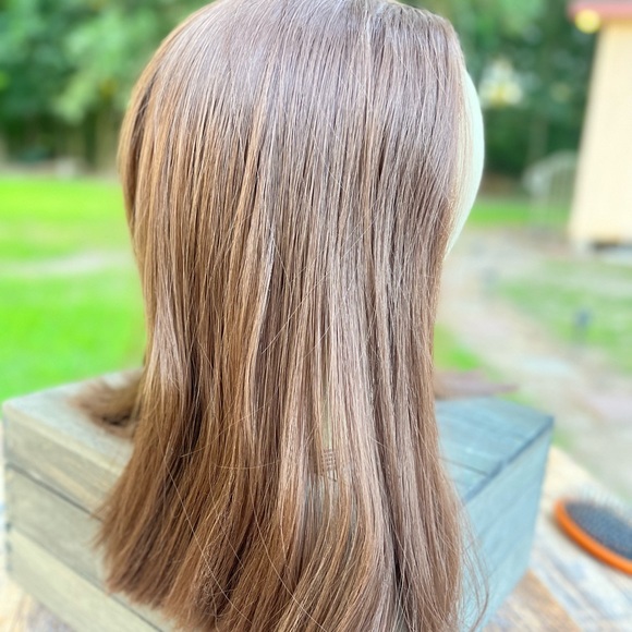 TOPPER WIG LIGHT BROWN STRAIGHT SYNTHETIC - Picture 6 of 6